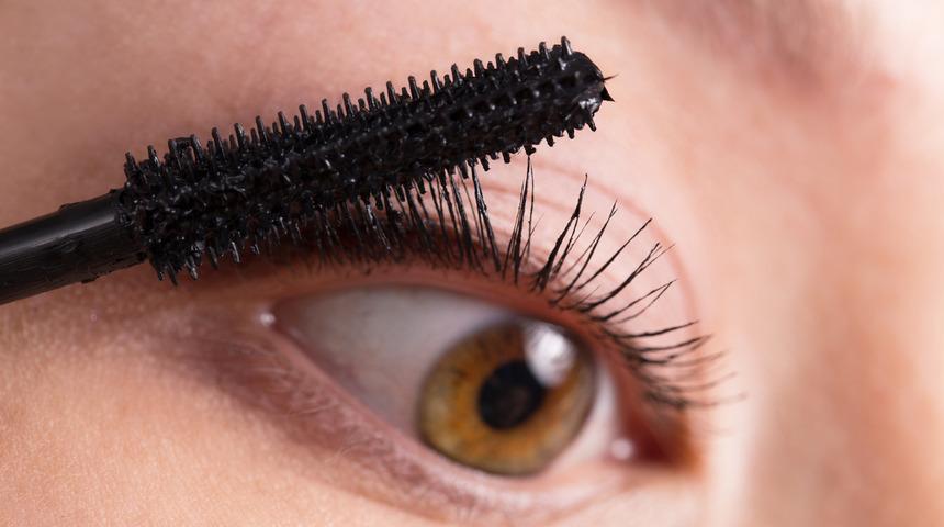 Sakın çöpe atmayın! Kuruyan rimeli bu yöntemle tekrar kullanın