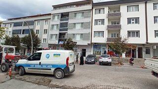 Bir anda evi sardı! Ne olduğu bilinmeyen koku 5 kişiyi zehirledi