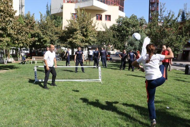 İtfaiyeciler hem eğlendi hem de spor yaptı G3