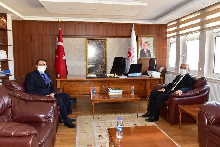 Vali Karadeniz’den kurumlara yerinde inceleme G1