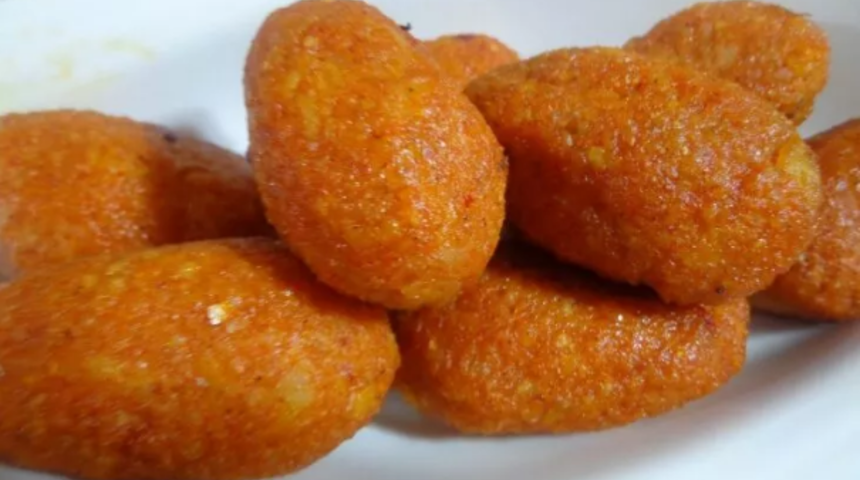 İçli köfte nasıl yapılır? İçli köfte tarifi nedir? İçli köfte malzemeleri nelerdir?