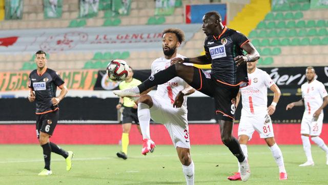 Papiss Cisse Fenerbahçe’de (Papiss Cisse kimdir?)