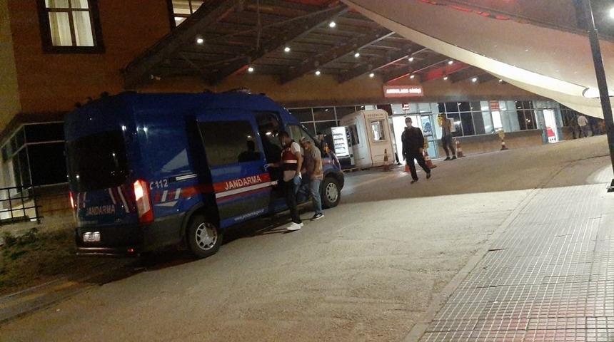 Şeker küspesi tartışmasında bıçaklar çekildi: 2 yaralı