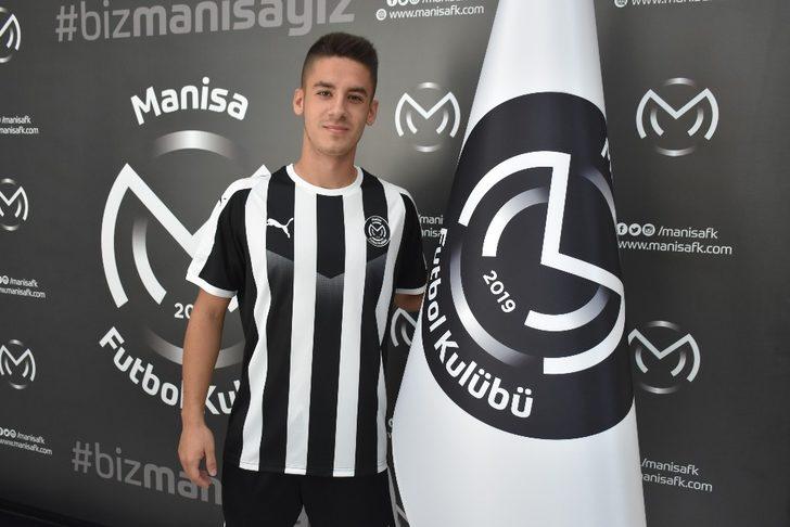 Manisa FK’dan çifte imza G4