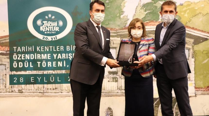 Sabun Hanı projesi ve Ben Antep&rsquo;im filmine &ouml;d&uuml;l