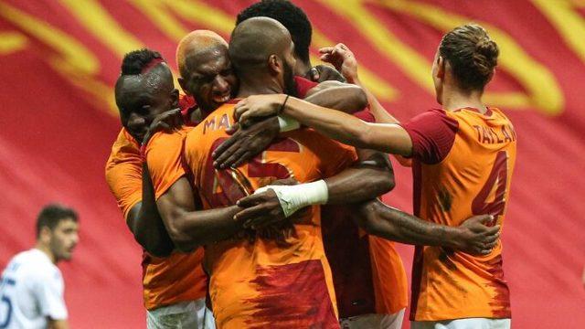 Ryan Babel'den Steven Gerrard hakkında açıklama