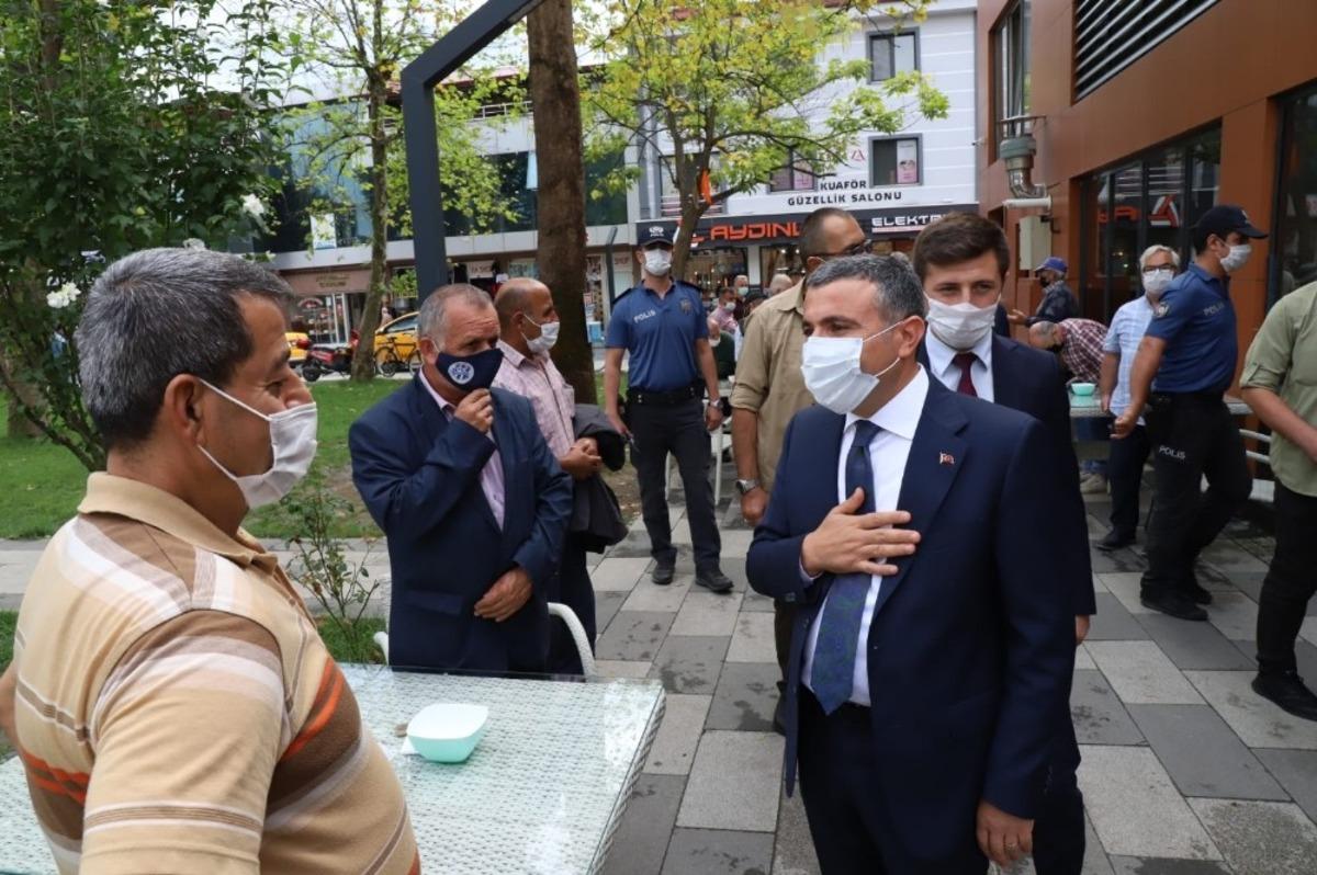 Vali Atay G&ouml;lyaka&rsquo;da korona vir&uuml;s denetimine &ccedil;ıktı