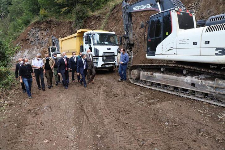 Vali Atay, Güzeldere Şelalesi yolunda ki çalışmaları inceledi G1