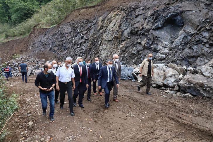 Vali Atay, Güzeldere Şelalesi yolunda ki çalışmaları inceledi G2