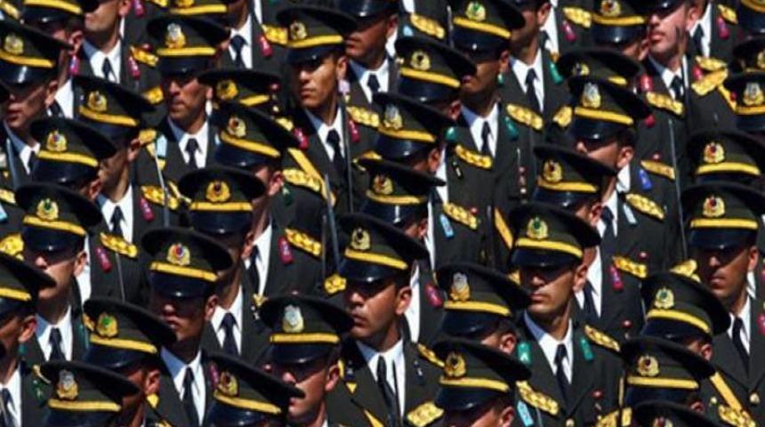 FET&Ouml;, subay ve adayları TSK'dan attırmak i&ccedil;in bu y&ouml;ntemleri kullanmış! Her detayı iğren&ccedil;