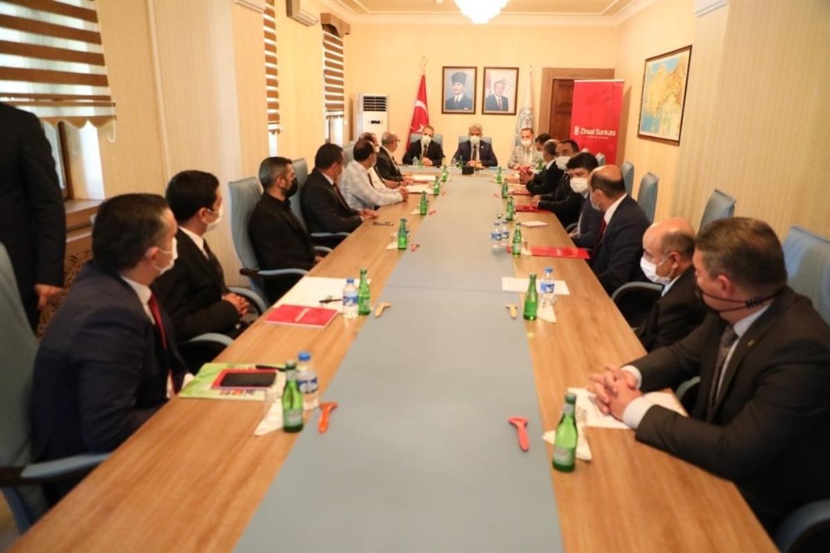 &ldquo;K&ouml;y&uuml;mde Yaşamak İ&ccedil;in Bir S&uuml;r&uuml; Nedenim Var" projesinin protokol&uuml; imzalandı