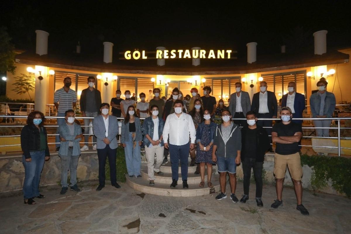 Buca&rsquo;nın heykel &ccedil;alıştayına sanat dolu gala