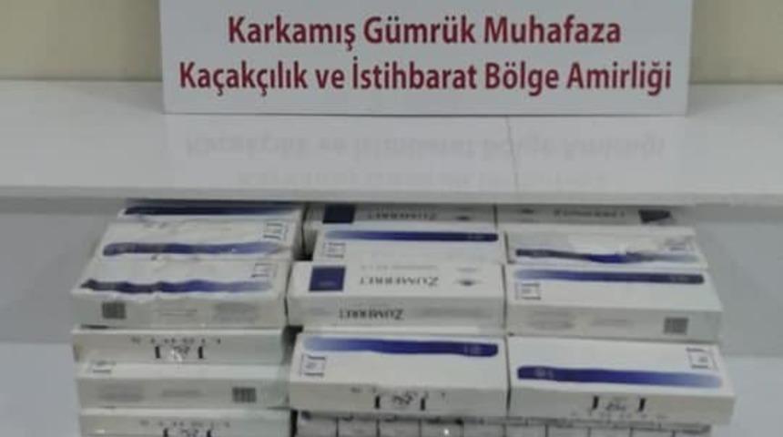 Sınır kapısında bin 110 paket ka&ccedil;ak sigara ele ge&ccedil;irildi