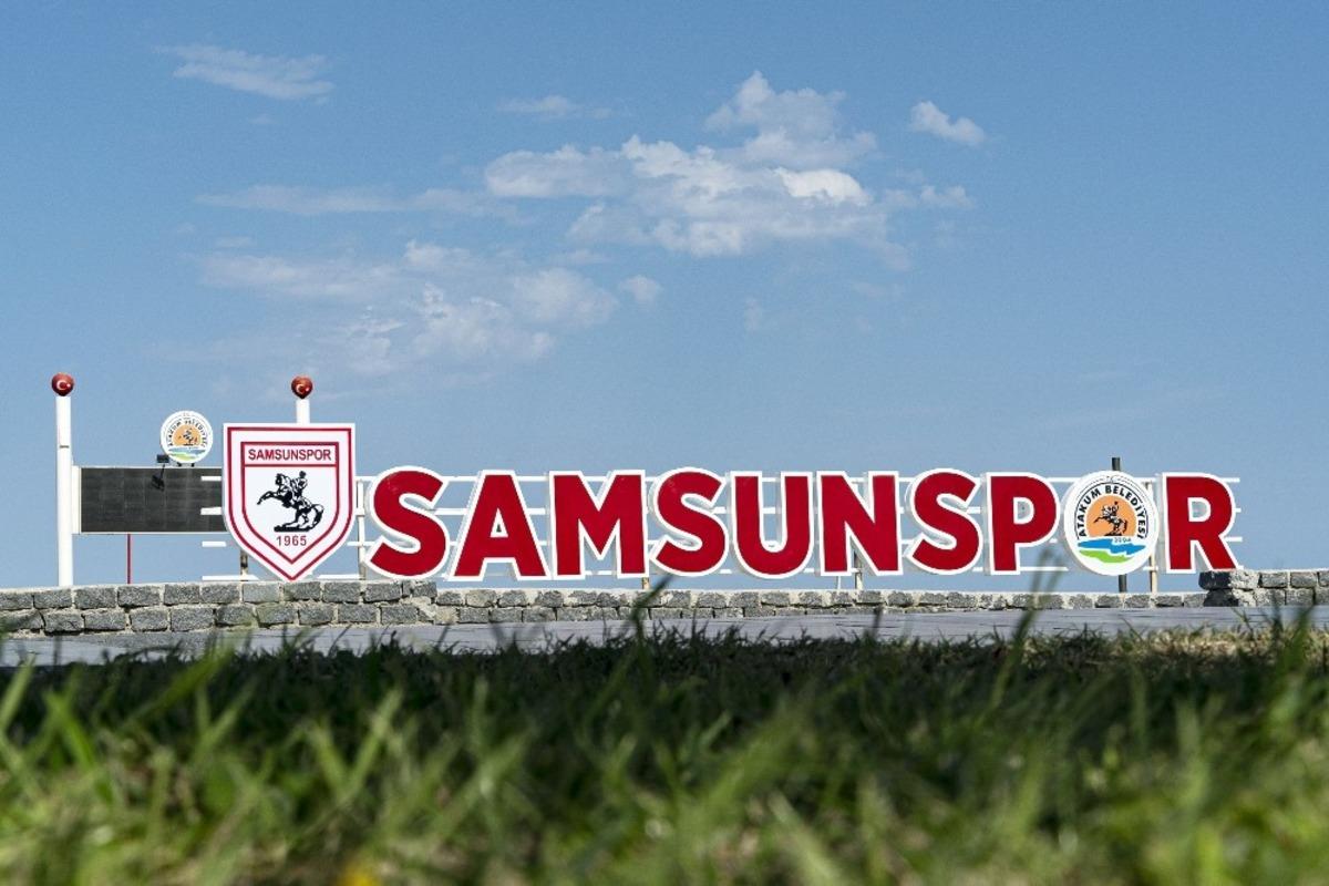 &rsquo;Samsunspor tabelası&rsquo; ait olduğu yere geri d&ouml;nd&uuml;