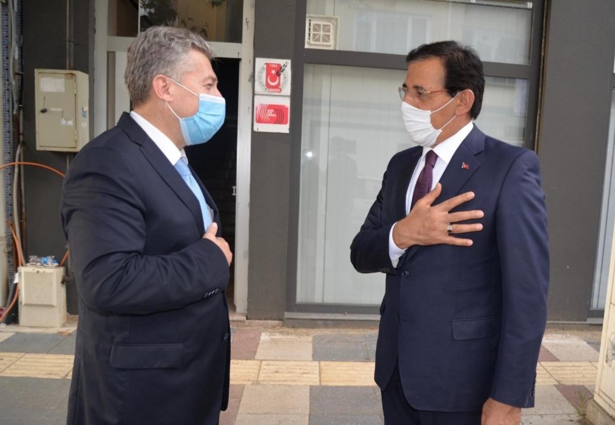 Bolu Valisi &Uuml;mit&rsquo;ten Sakarya BİK Sakarya Şube M&uuml;d&uuml;r&uuml; &Ccedil;orbacı&rsquo;ya ziyaret