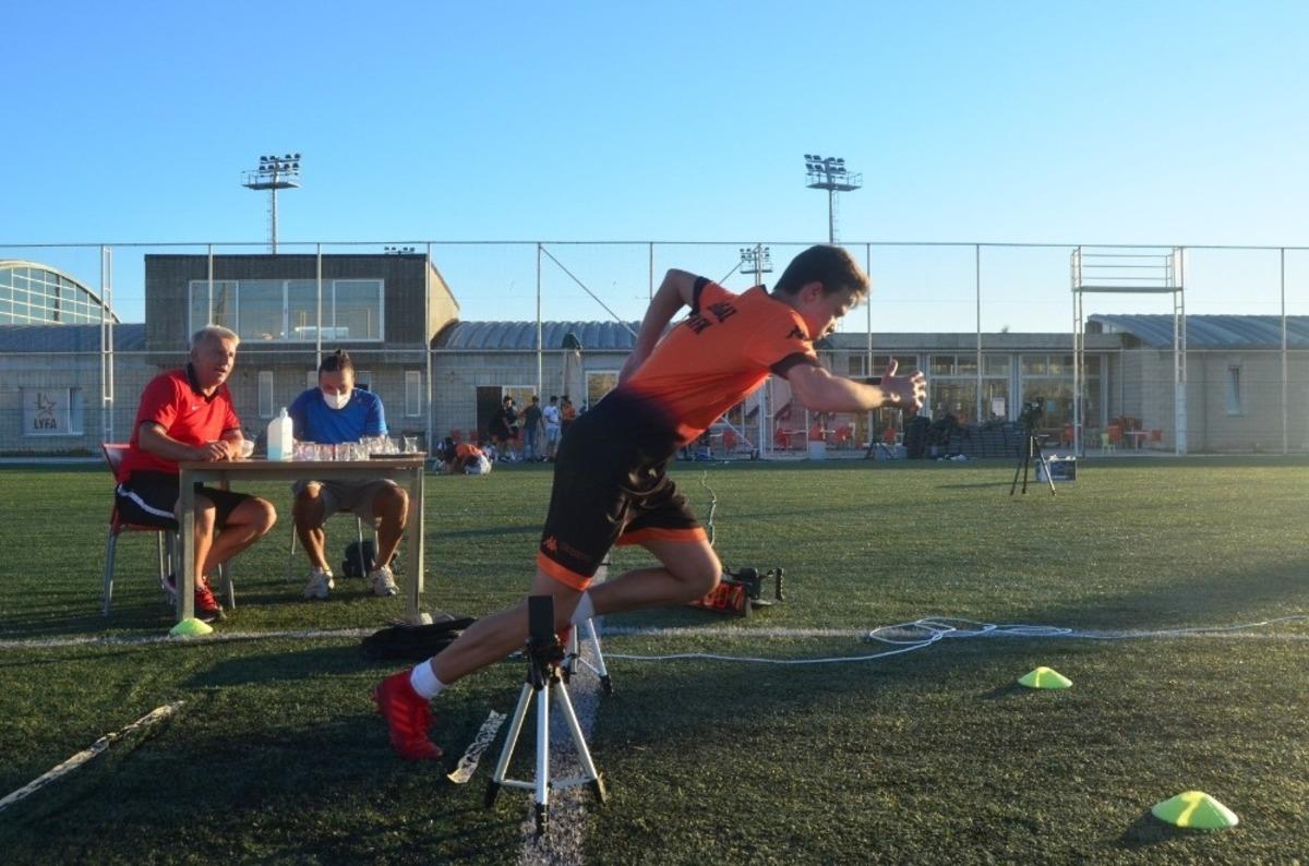 Futbolculara akademik dokunuş