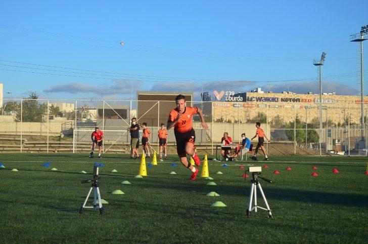 Futbolculara akademik dokunuş G2