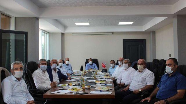 Başkan Aslan: “Eğitim cehaletin panzehiri, yüce gönüllülüğün anahtarıdır”