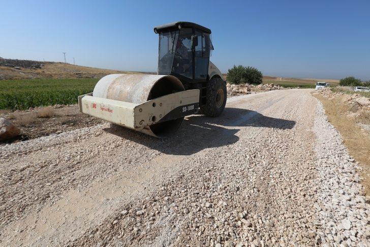 Haliliye kırsalında yol çalışmaları sürüyor G3