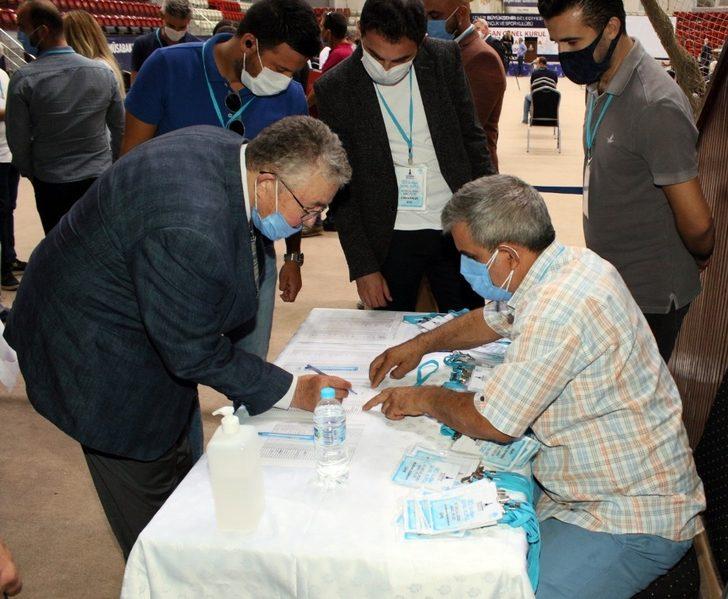 İzmir Büyükşehir Belediyespor’da eski yönetim yeniden seçildi G4