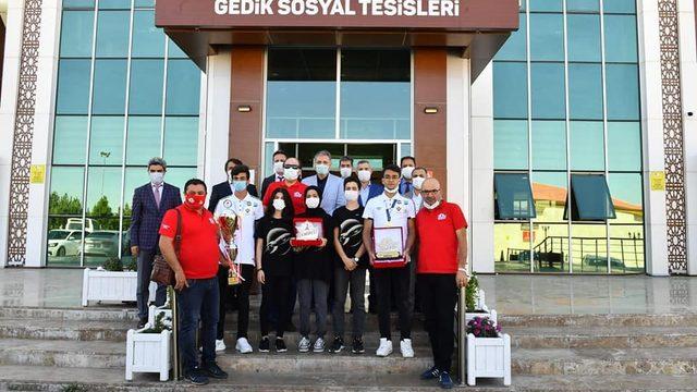 Teknofest2020’nin birincilerine ziyaret