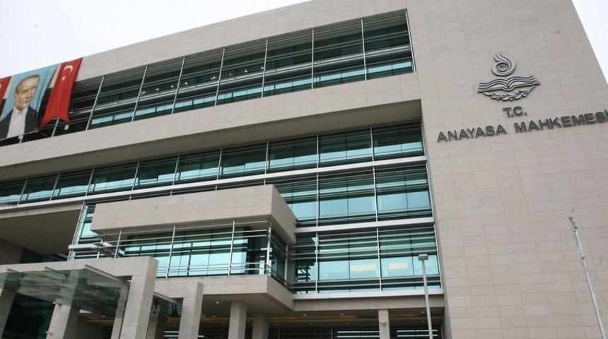 Anayasa Mahkemesi, CHP'nin baro başvurusunu reddetti