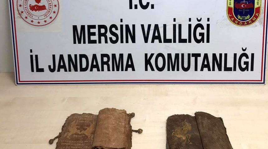 Mersin&rsquo;de tarihi iki 'b&uuml;y&uuml; kitabı' ele ge&ccedil;irildi