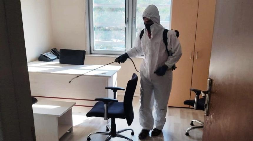 Ak&ccedil;akale&rsquo;de kamu kurumları dezenfekte edildi