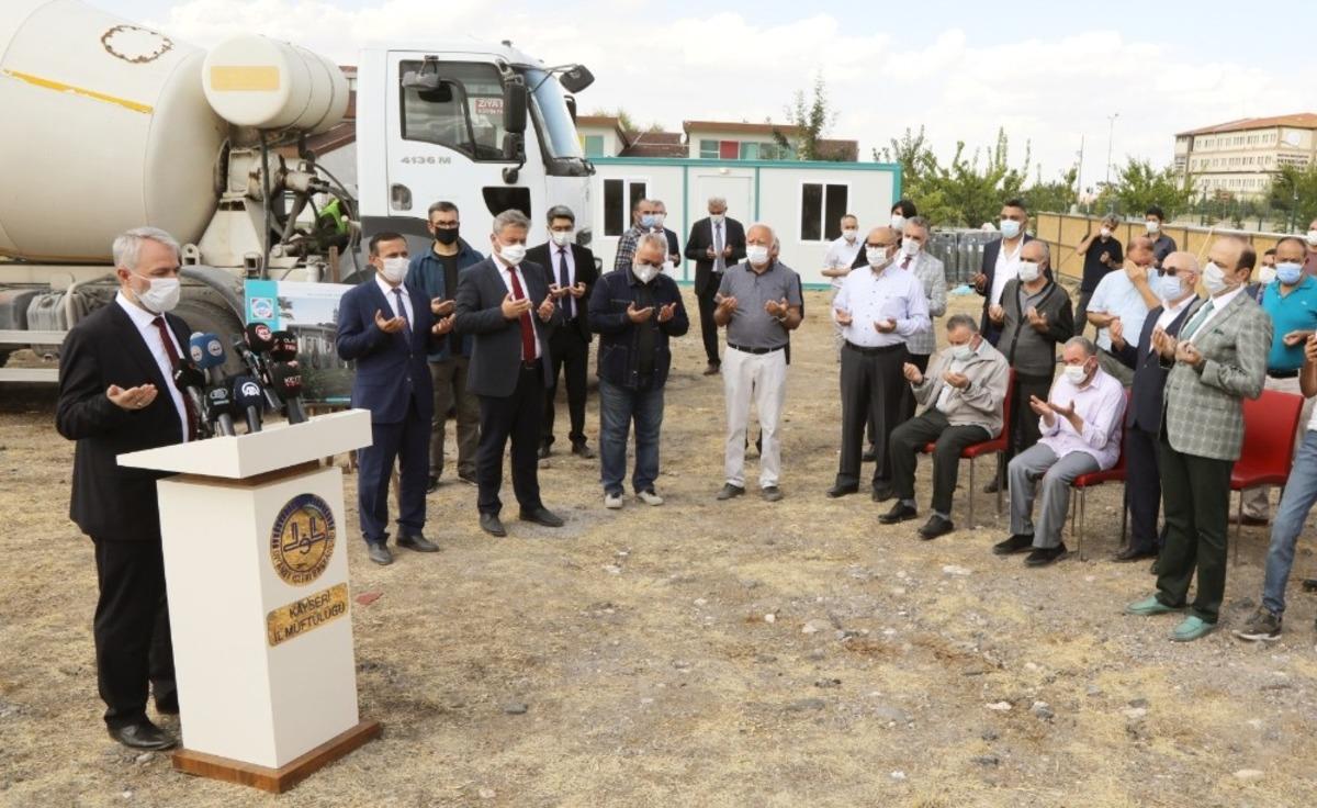 ER&Uuml;&rsquo;de Hacı Bayram Sanık ve Evlatları Camii&rsquo;nin Temeli Atıldı
