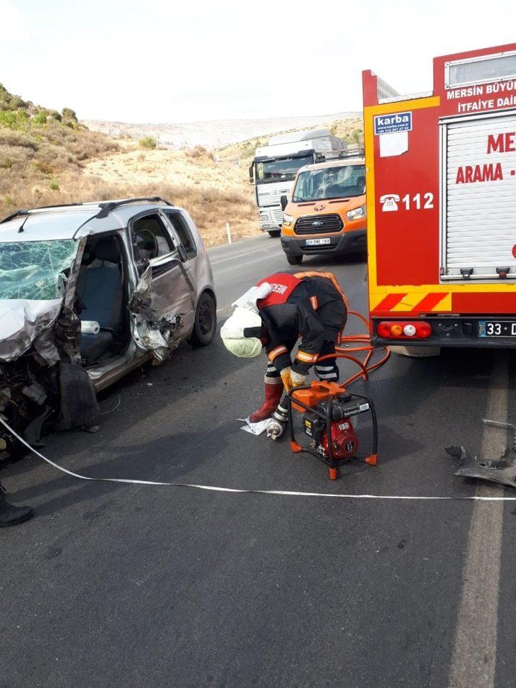 Tarsus’ta trafik kazası: 2 yaralı G3