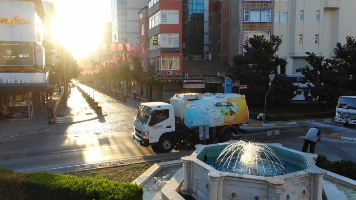 Karesi&rsquo;nin temizlik ordusu her yerde