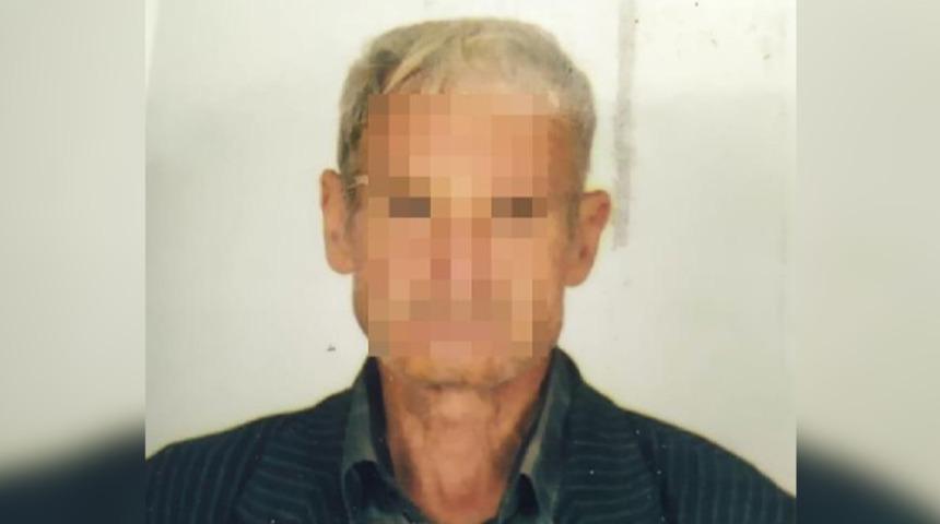 Evinde karantinada olması gerekirken, kahvede bulundu