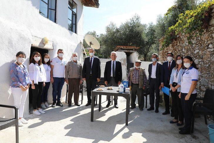 Başkan Gürün’den koca çınarlara ziyaret G1