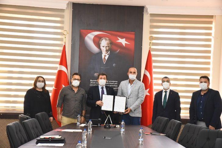 Hayırseverler tarafından Milas’a yapılacak okullar için protokol imzalandı G4