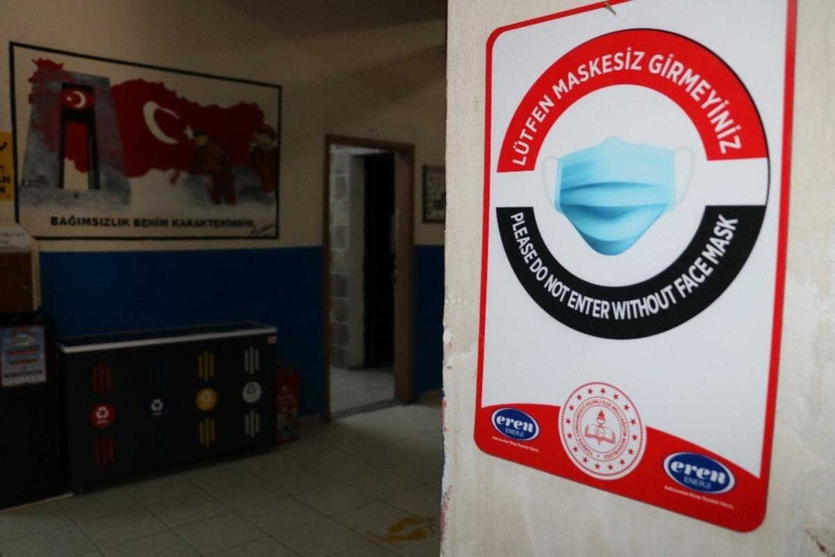 Kilimli İl&ccedil;e Milli Eğitim M&uuml;d&uuml;r&uuml; Muzaffer Yıldız: