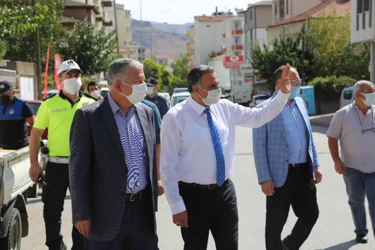 Develi&rsquo;de maske denetimi devam ediyor