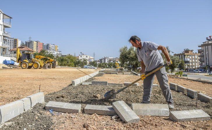 Kepez Belediyesi’nden Ünsal’a spor sahalı yeşil alan G3