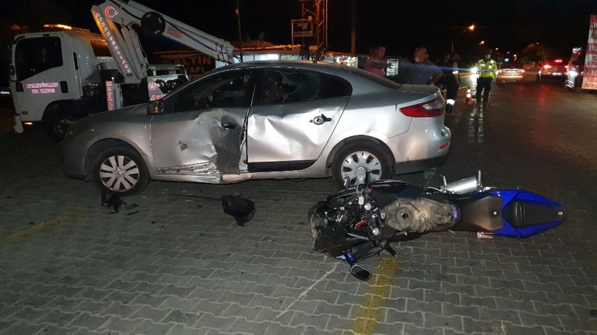 Nazilli&rsquo;de trafik kazası: 3 yaralı