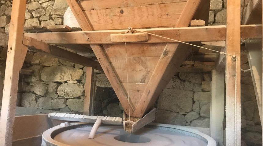 3 asırdır ayakta! Bu değirmenin mesaisi bitmiyor