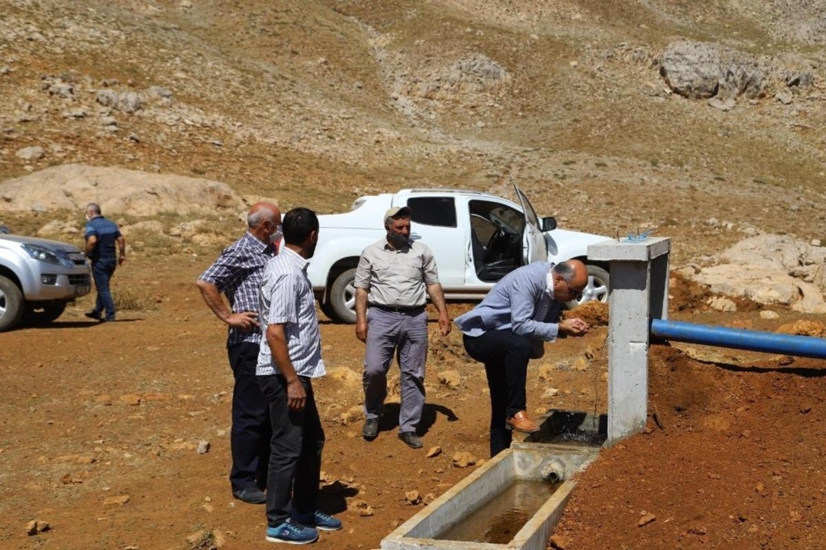 Tunceli&rsquo;de yaylalara yol ve hayvanlara su desteği