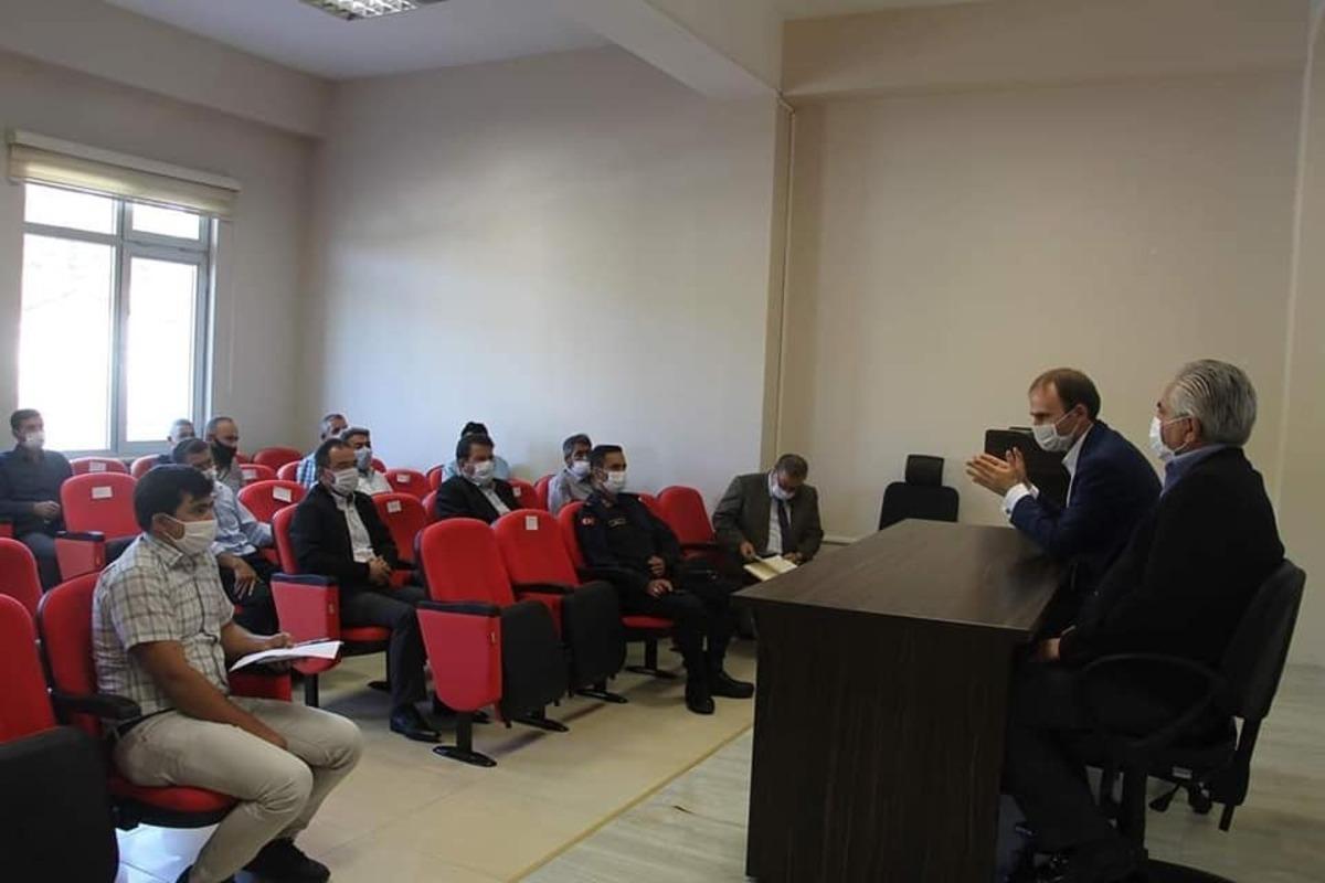 Dumlupınar&rsquo;da &rsquo;&rsquo;Eğitim değerlendirme toplantısı&rsquo;&rsquo; yapıldı