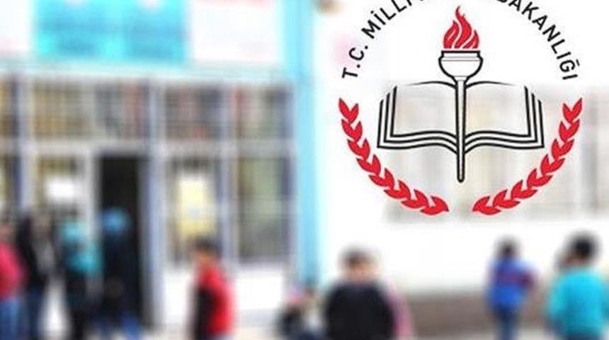 Okulların açılmasına ilişkin yönetmelikte değişiklik yapıldı! Valilikler karar verecek