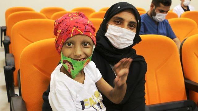 Lösemi hastası çocuklar için moral etkinliği