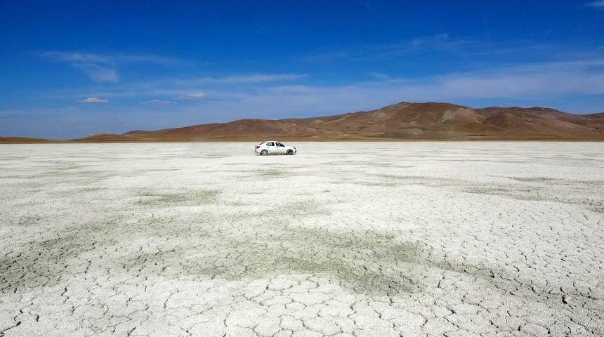 Kuş cenneti tanınmaz halde! Toprak bile çatladı