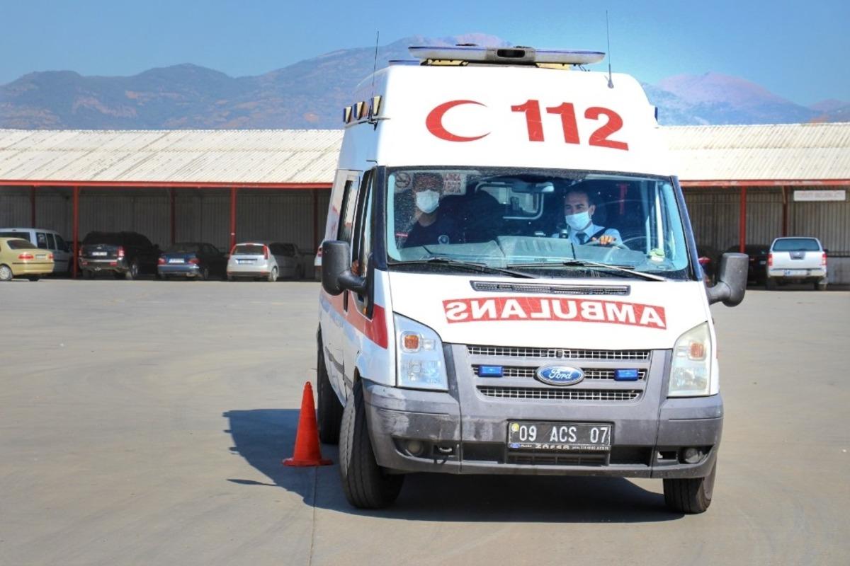 Aydın&rsquo;da Ambulans S&uuml;r&uuml;ş Teknikleri eğitimi verildi