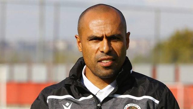 Nobre: Takımdan daha çok şey bekliyorum