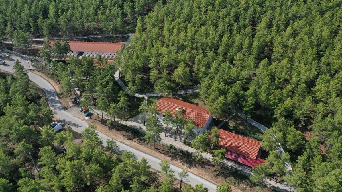 Başkan Y&uuml;cel, 4 Ekim Hayvanları Koruma G&uuml;n&uuml;&rsquo;nde anlamlı ziyaret