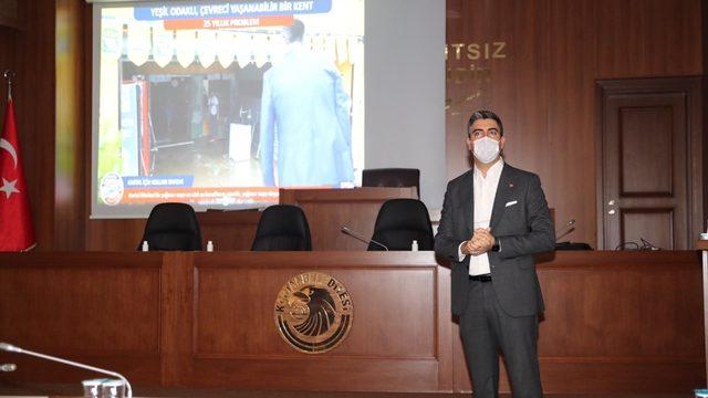 Başkan Gökhan Yüksel Kartal esnafına 500 günlük icraatlarını anlattı