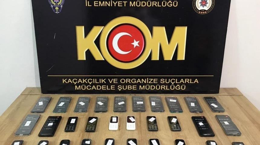 Ka&ccedil;ak cep telefonu ele ge&ccedil;irildi