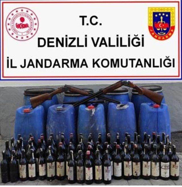 Denizli’de 840 litre kaçak şarap yakalandı